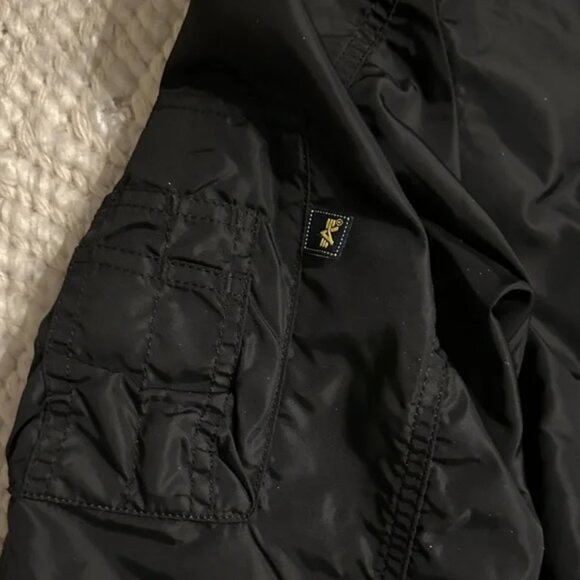 Alpha Industries MA-1 Flight Jacket (Black/Orange Reversible) - Size M (Fits S/M - Picture 8 of 11